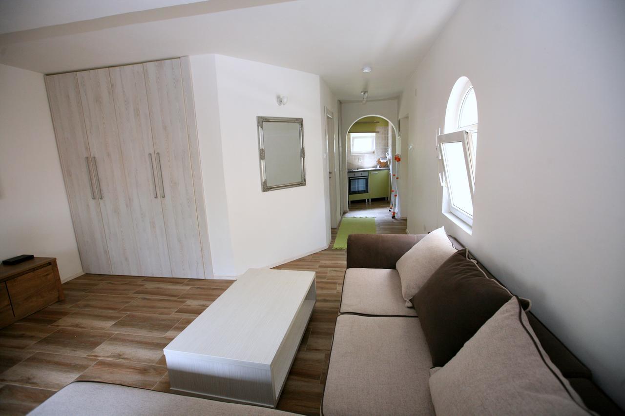 Bugi Apartment Kotor Exterior photo