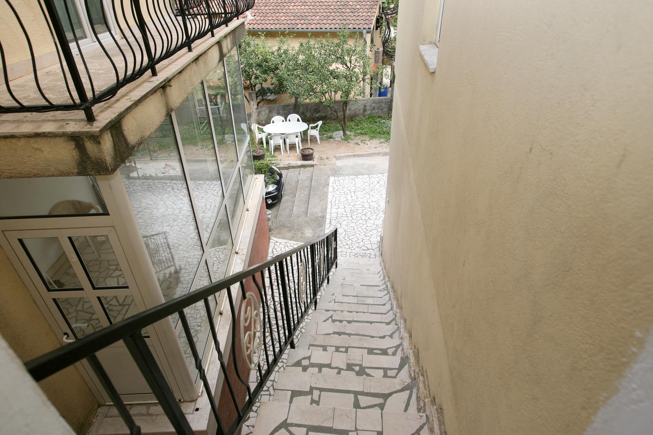 Bugi Apartment Kotor Exterior photo