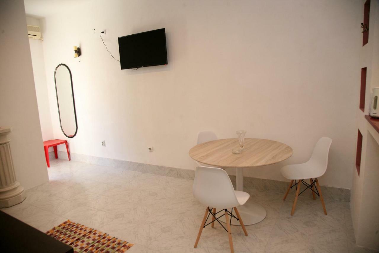 Bugi Apartment Kotor Exterior photo